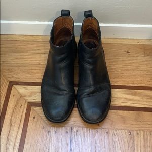 Madewell Leather Chelsea Boots